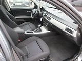 BMW Řada 3 (2011) 320i combi - náhled 4
