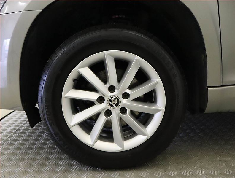 Škoda Yeti (2017) Style 1.4 TSI, ČR,1.maj - fotka 15 z 20