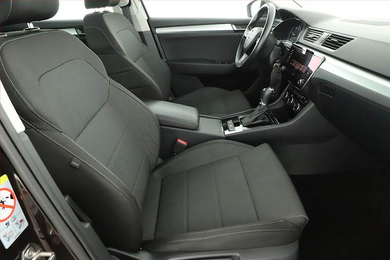 Škoda Superb (2018) 2.0 TDI, Automat, Xenony - fotka 7 z 20