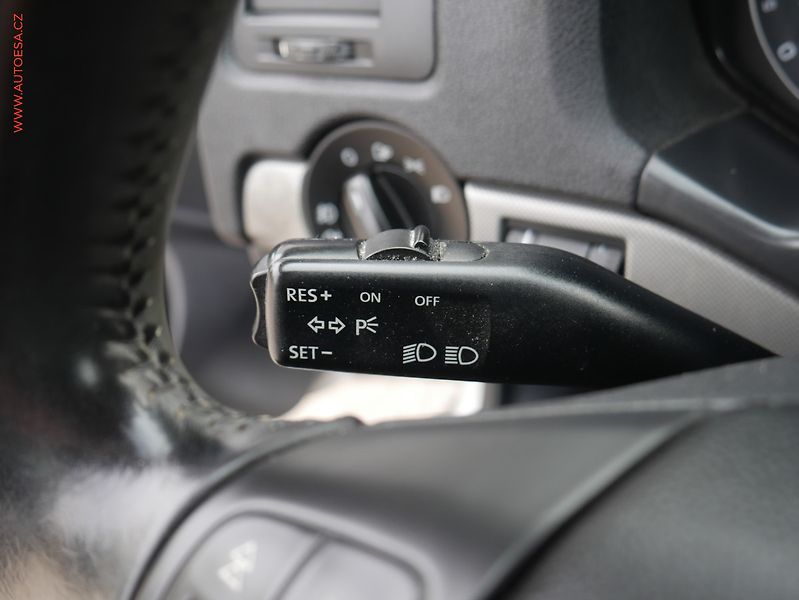 Škoda Octavia (2006) 2.0 FSI, nez.topení - fotka 16 z 20