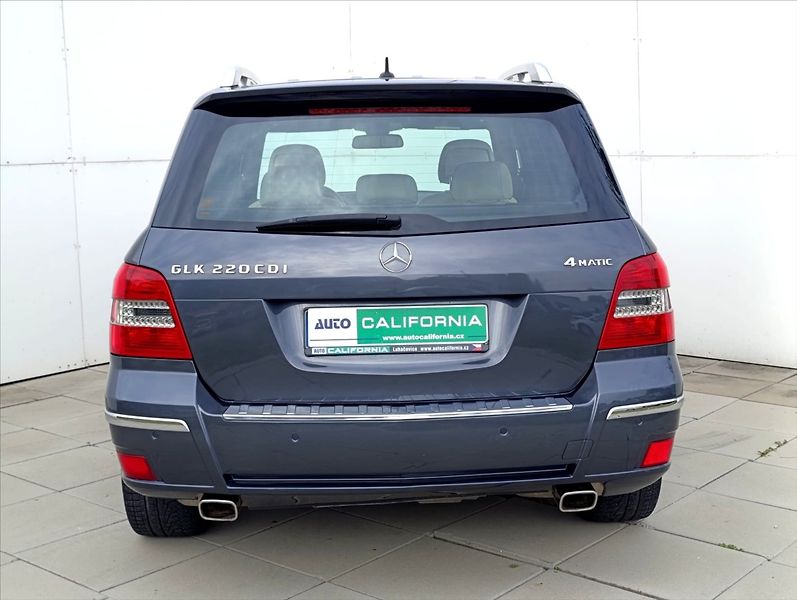 Mercedes-Benz GLK 2,1 220 REZERVOVÁNO CDi 4x4 Au - fotka 8 z 36