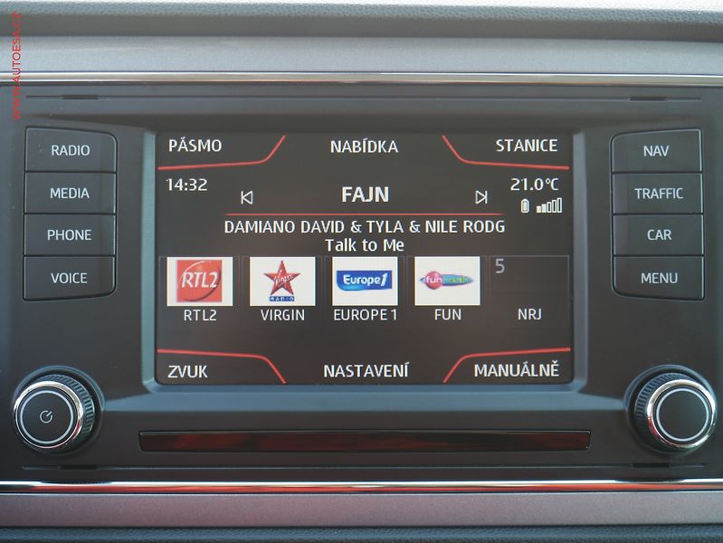 Seat Leon (2015) 1.4 TSi, LED, AC, temp. - fotka 13 z 20