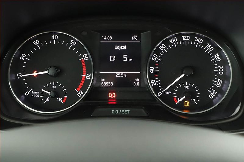 Škoda Fabia (2018) 1.0 TSI, Serv.kniha, Tempomat - fotka 9 z 15