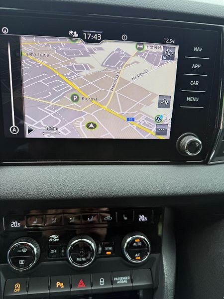 Škoda Karoq (2021) 1,5TSi 110kW STYLE Koup.ČR,ACC - fotka 19 z 20
