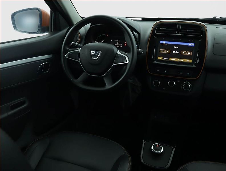 Dacia Spring (2022) Electric 45 (27 kWh), SoH 93% - fotka 7 z 18