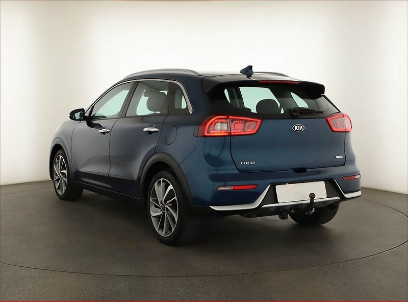 Kia Niro (2017) Hybrid, Automat, Serv.kniha - fotka 4 z 18