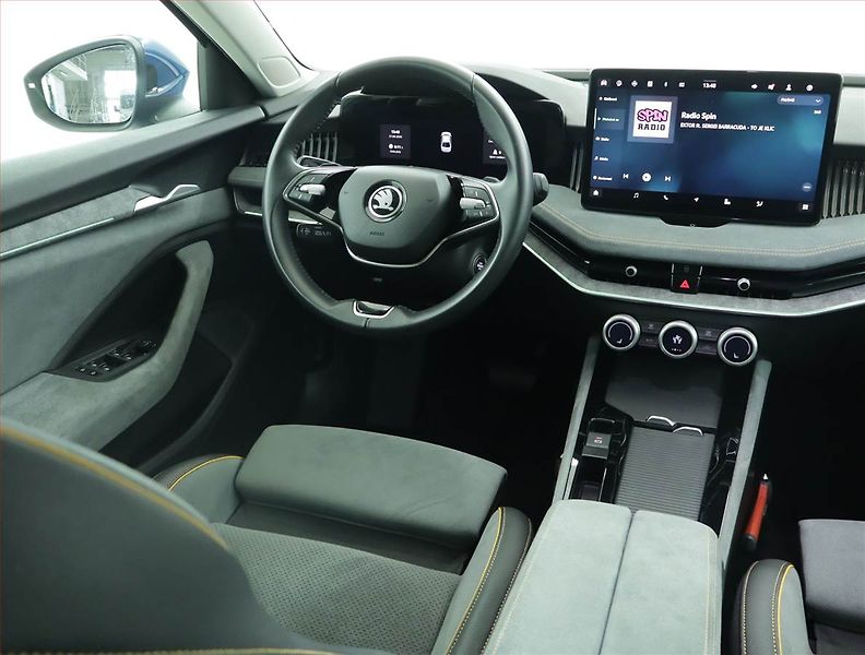 Škoda Superb (2024) Selection 1.5 TSI - fotka 7 z 17