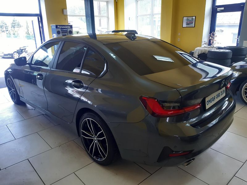 BMW Řada 3 318d BERLINE NAVI LED KAMERA - fotka 5 z 23