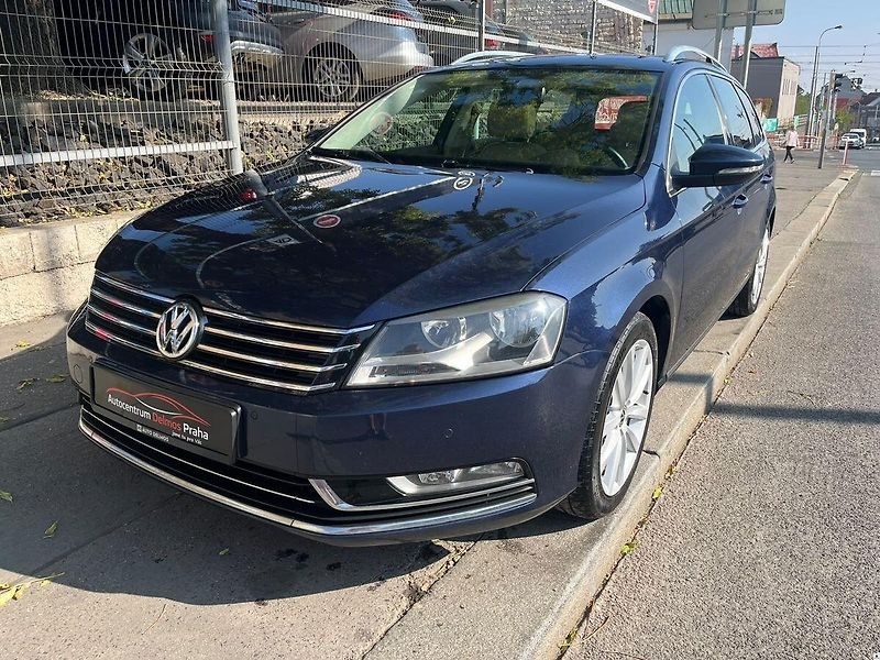 Volkswagen Passat 2.0TDi.4X4.MAN6.HIGHLINE.KŮŽE - fotka 31 z 38