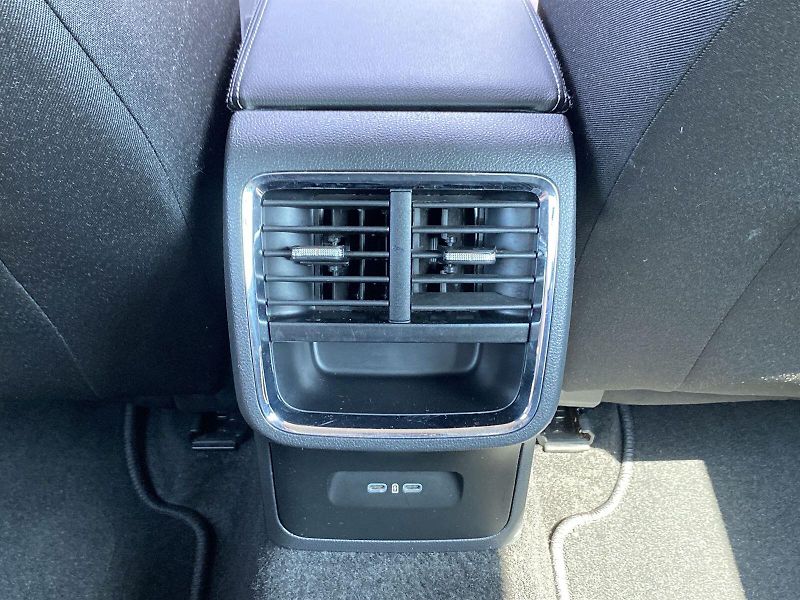 Škoda Octavia (2023) Combi 2.0 TDI DSG Style+ - fotka 25 z 33
