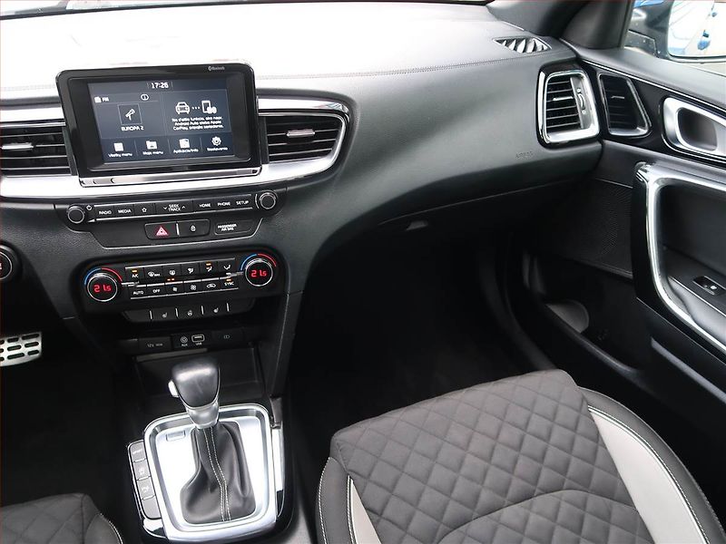 Kia Ceed (2019) GT Line 1.4 T-GDI, Automat - fotka 8 z 19