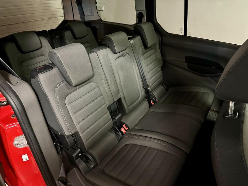 Ford Tourneo Connect (2020) Grand 1.5 TDCI TITANIUM PANORA - fotka 45 z 58