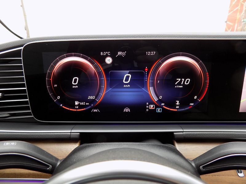 Mercedes-Benz GLE (2022) 400d/AMG-Line/4-M/Full-Led/ - fotka 32 z 47