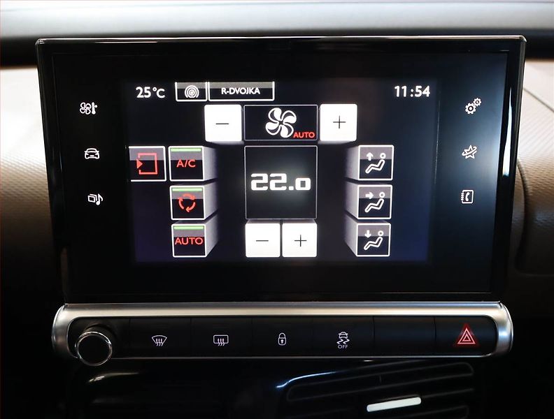 Citroën C4 Cactus (2016) 1.2 PureTech, Serv.kniha - fotka 16 z 19