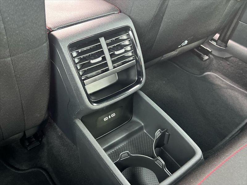 Škoda Octavia 2,0 TSi 195kW 7DSG  IV. RS - fotka 21 z 31