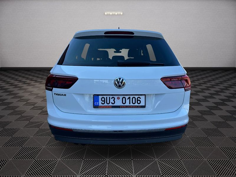 Volkswagen Tiguan (2017) 2.0Tdi 140Kw DSG 4x4 - fotka 6 z 28