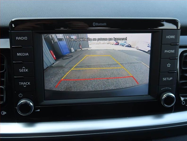 Kia Stonic (2018) 1.4 CVVT, Serv.kniha, Tempomat - fotka 19 z 20