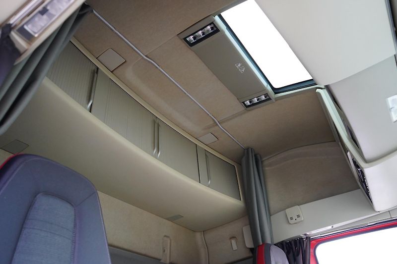 Volvo FH (2019) 420 / EURO 6 / ACC / PTO / HYD - fotka 17 z 49