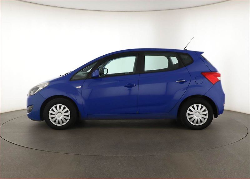 Hyundai ix20 (2013) 1.4 CRDi, po STK, jezdí dobře - fotka 3 z 12