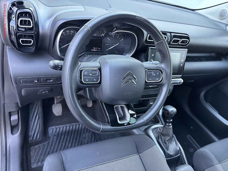 Citroën C3 Aircross (2019) 1.2PT, Shine, navi, TZ - fotka 11 z 14
