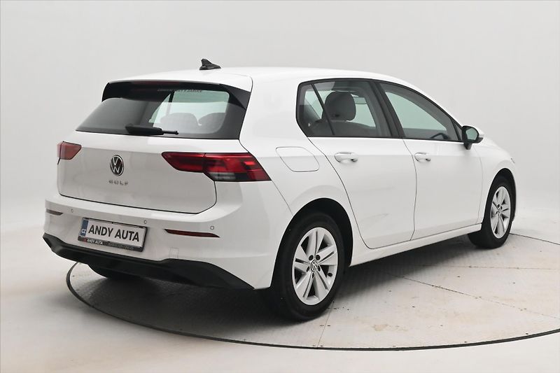 Volkswagen Golf 2,0 TDI 85 kW Life Záruka až 5 - fotka 5 z 31