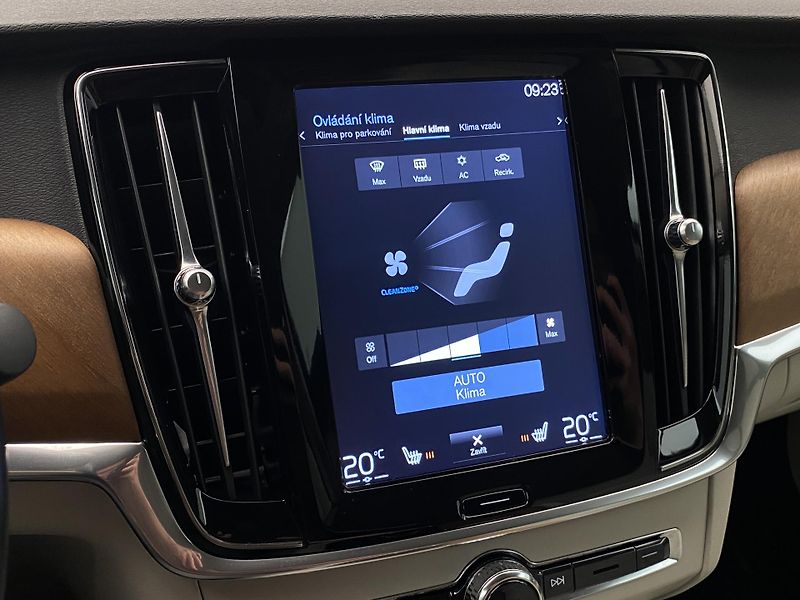 Volvo S90 T6 AWD   REZERVACE - fotka 35 z 40
