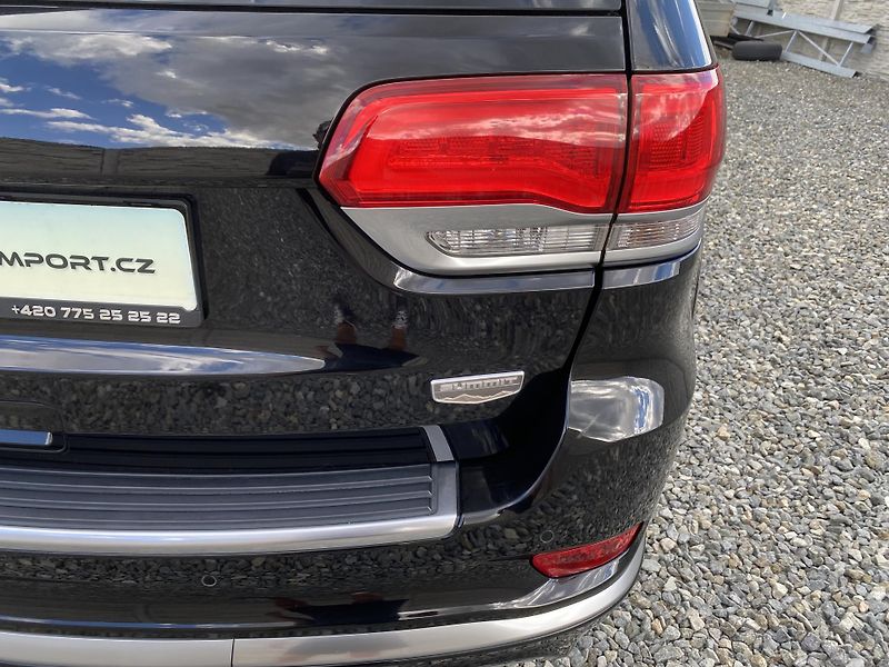 Jeep Grand Cherokee 3.0CRDi 4x4 SUMMIT EXTRA FULL! - fotka 44 z 181