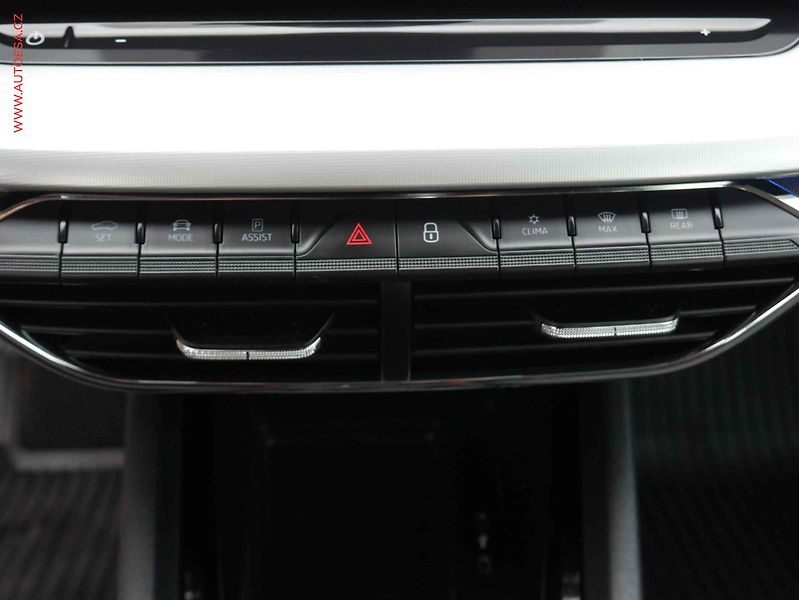 Škoda Octavia (2020) 2.0 TDi, ČR, Style Plus - fotka 15 z 20
