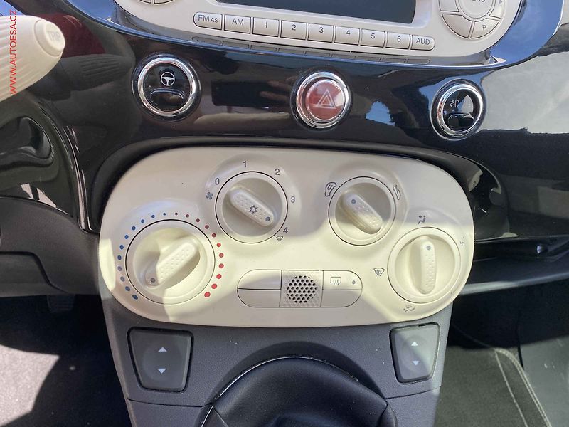 Fiat 500 (2012) 1.2, Lounge, panor - fotka 12 z 14