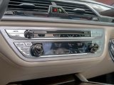 BMW Řada 7 (2018) ČR 740D 235KW 4x4 - náhled 31