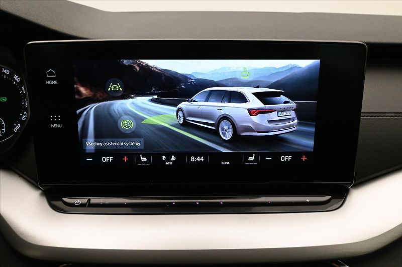 Škoda Octavia 2,0 TDI 110 kW DSG Clever Záru - fotka 19 z 30