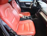 Volvo XC40 (2018) Inscription D4 AWD - náhled 9