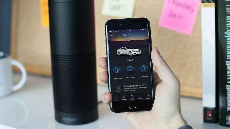 Synchronizace vozů Mercedes-Benz skrze domácí systém Google Home.