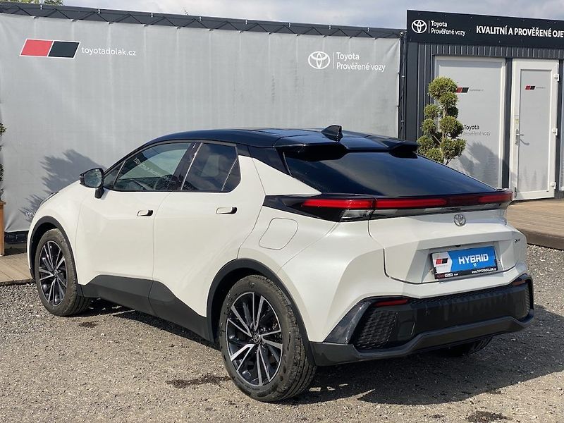 Toyota C-HR 1.8HEV, ČR, Executive, záruka - fotka 5 z 13