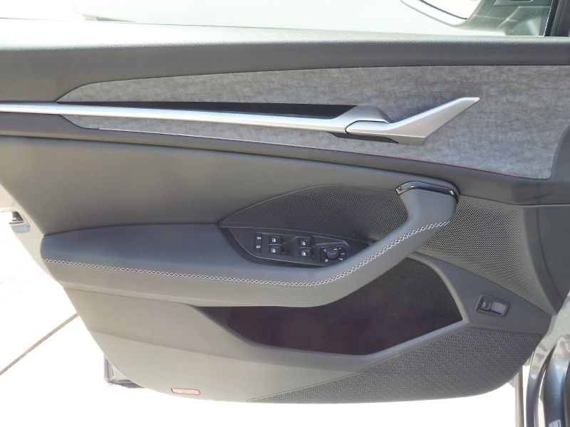 Škoda Kodiaq (2025) Exclusive Selection 2,0 TDI 14 - fotka 21 z 30