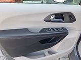 Chrysler Pacifica (2022) 3,6L V6, 7míst, kůže, servis - náhled 20