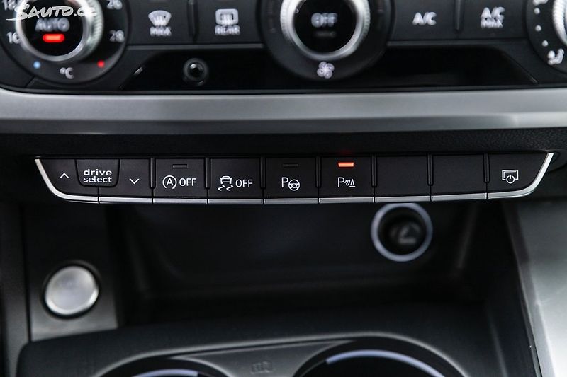 Audi A4 2.0 TDI quattro*Servis - fotka 39 z 43