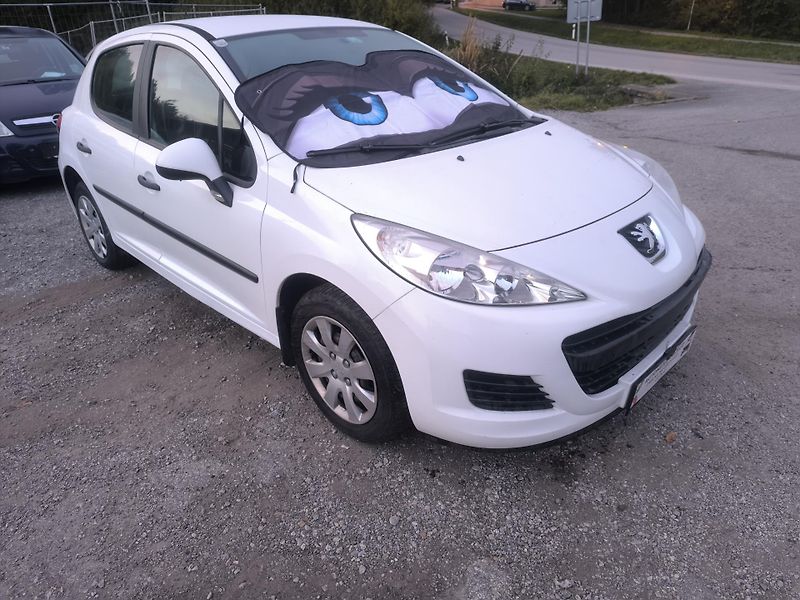Peugeot 207 1,4i54KW,PĚKNÝ,120KM,1MAJ63LET - fotka 1 z 21