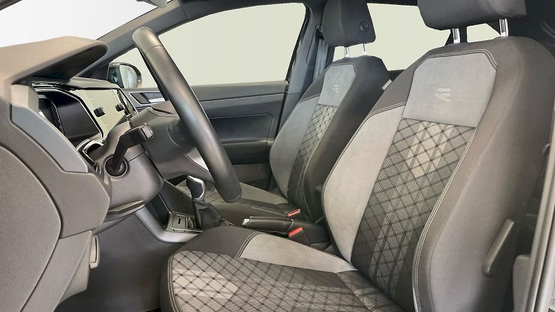 Volkswagen Taigo (2025) R-Line 1.0TSI 85kW - fotka 10 z 31