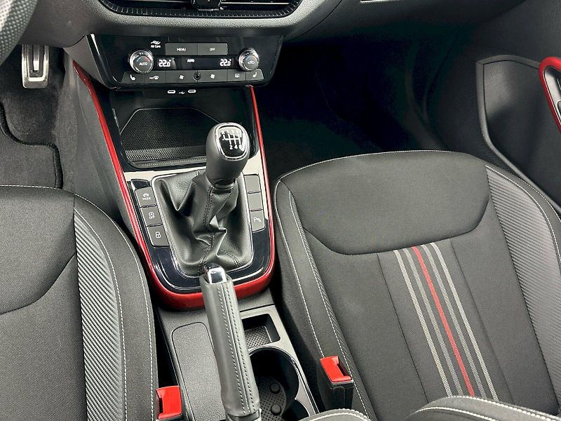 Škoda Fabia (2025) 1.0TSI 85kW Monte Carlo - fotka 20 z 29