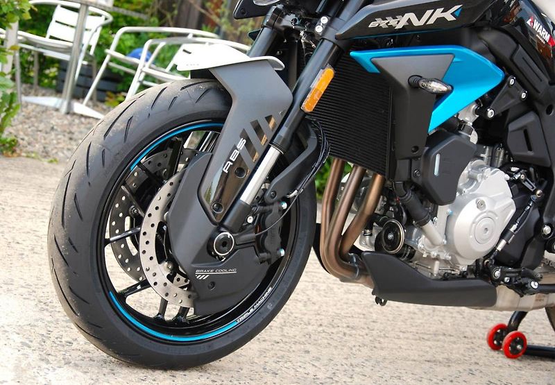 CFMOTO (2026) 675NK - fotka 15 z 25