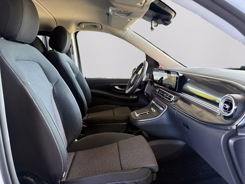 Mercedes-Benz Třídy V 300d L 360 Distronic NezTop - fotka 12 z 19