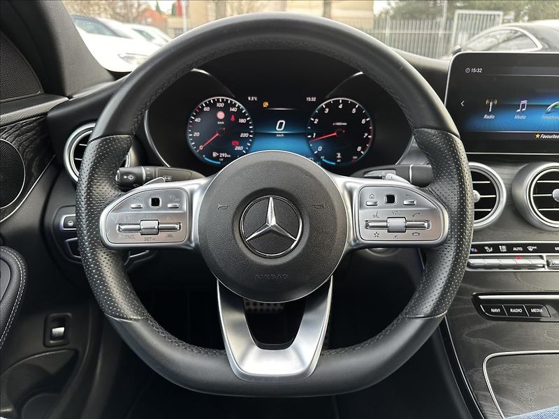 Mercedes-Benz Třídy C 180 AMG,Aut. multibeam - fotka 15 z 31
