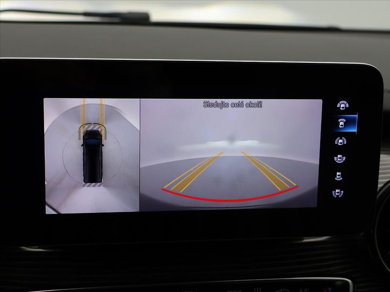 Mercedes-Benz Třídy V 2,0 250d XL 140kW Aut. DPH - fotka 30 z 41