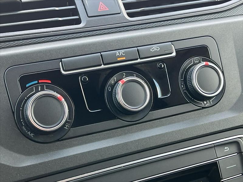 Volkswagen Caddy 1,4 TSi 92kW skříň MAXI - fotka 17 z 22