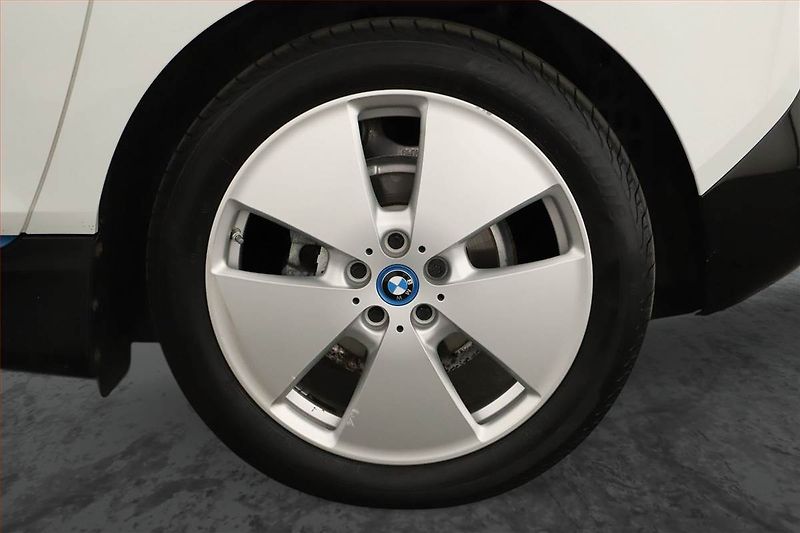 BMW i3 (2021) 120Ah BEV, SoH 91% - fotka 17 z 17