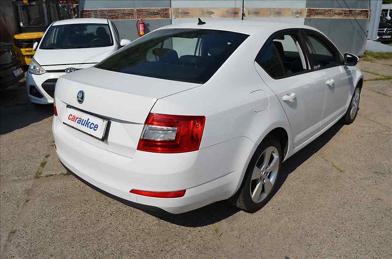 Škoda Octavia (2016) 1,6 TDI - fotka 4 z 23