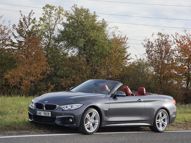 BMW Řada 4 (2015) 435ixDrive TOP CABRIO ČR 1.MAJ - fotka 17 z 48