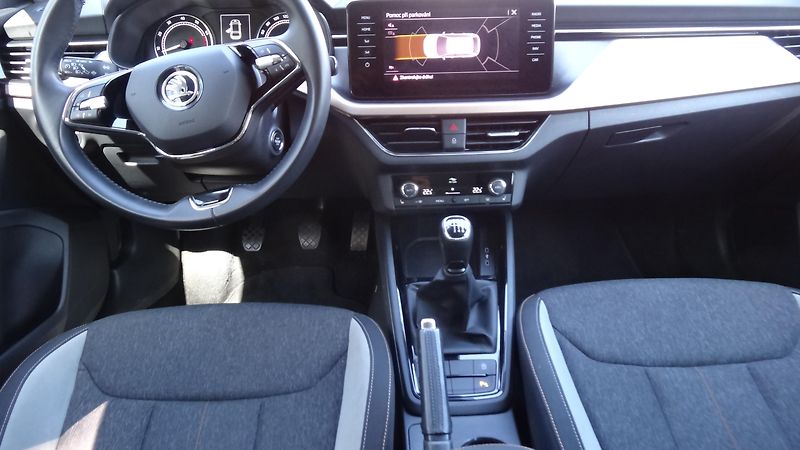 Škoda Scala 1.5TSi Style plus rezervace - fotka 3 z 11