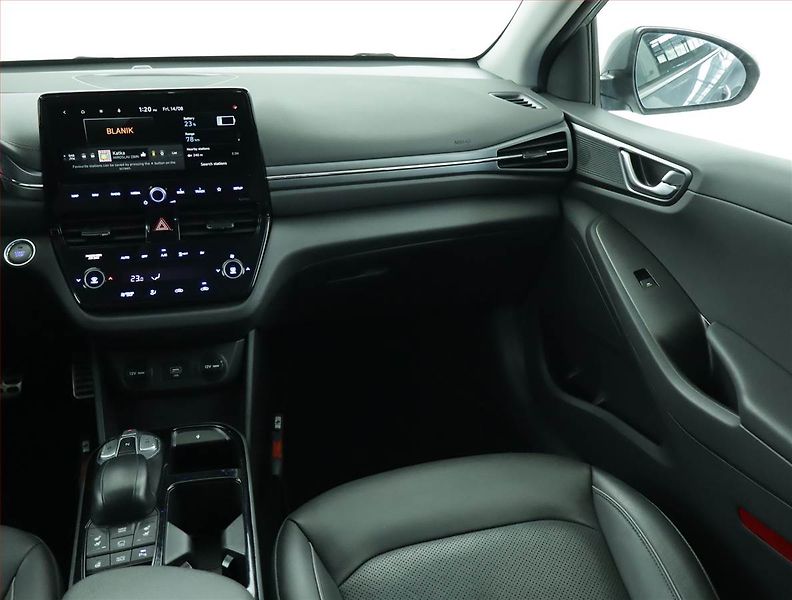 Hyundai Ioniq (2021) Electric 38 kWh, SoH 100% - fotka 8 z 20